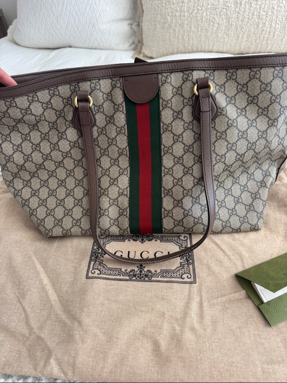 Gucci Beige GG Supreme Canvas Tote with Brown Trim and Red & Green Web - Picture 2 of 6